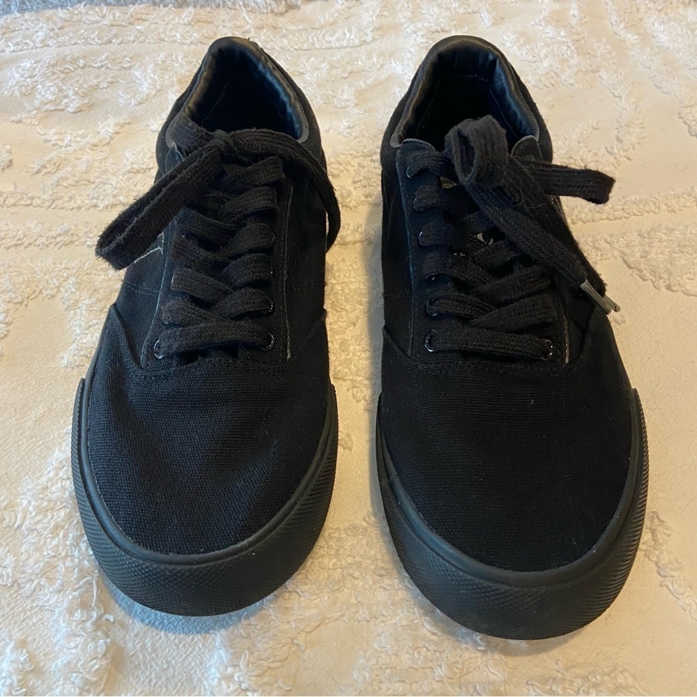 HURLEY ARLO Unisex Canvas Sneakers Black Sz9M Skater Grunge Punk Goth Streetwear